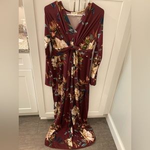 Small Sweet Lovely Burgundy Maxi Dress